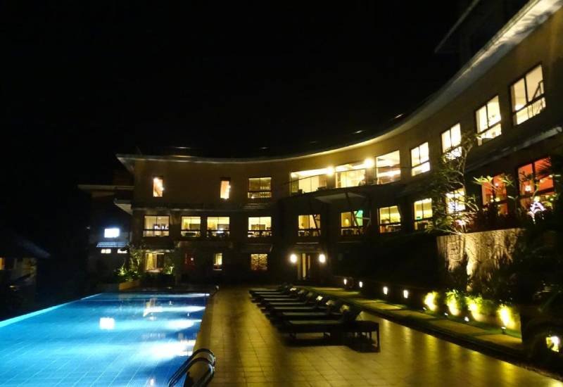 POETREE SAROVAR PORTICO THEKKADY